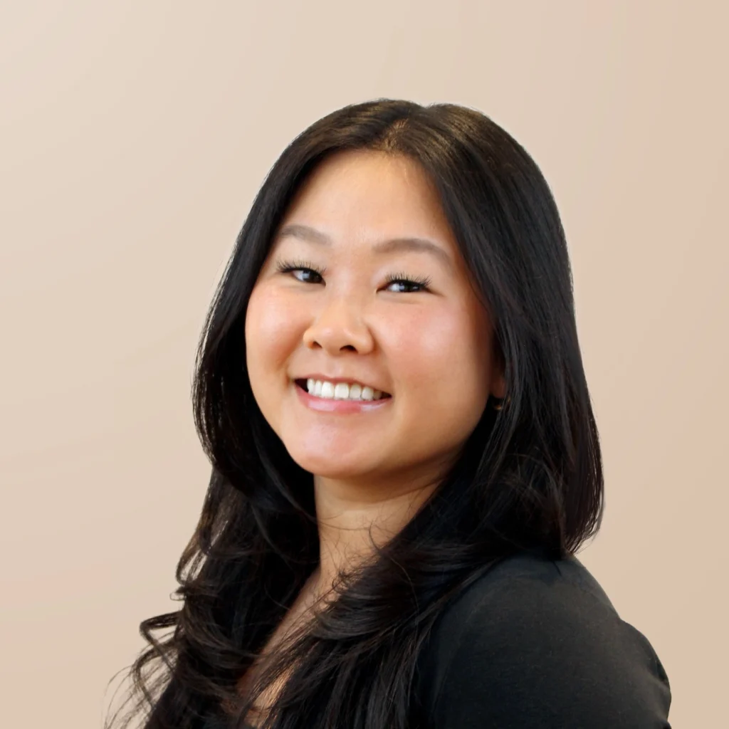 Headshot of Dr. Amanda Kim, DDS, dentist at Midtown Dental Group in New York City